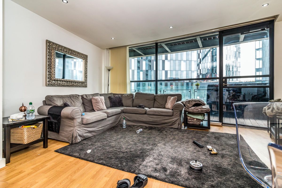 Modern 2 bed flat for rent in Manchester
